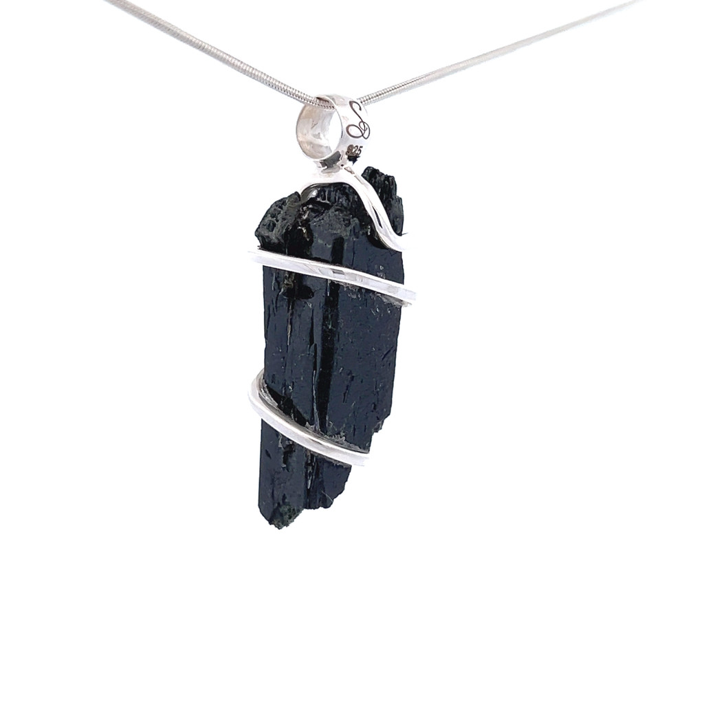 Aegirine Crystal Pendant Necklace (SE1024)