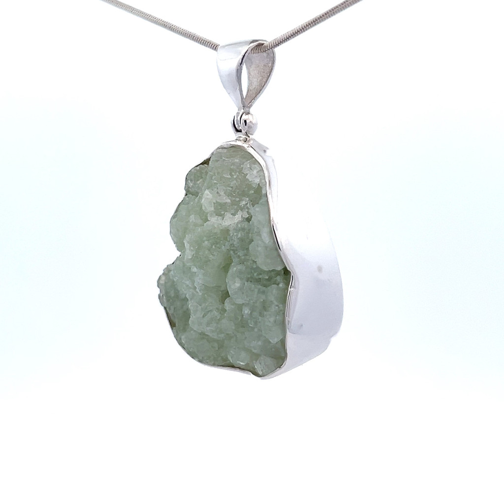 Prehnite Crystal Pendant Necklace (SB3415)