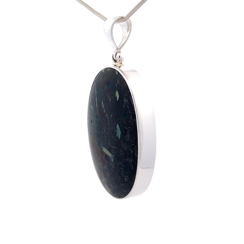 Nuummite Pendant Necklace (SB2783)