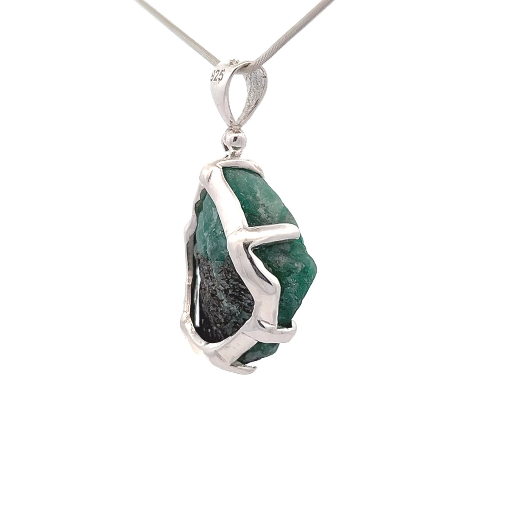 Emerald in Quartz Pendant Necklace (SB3149)