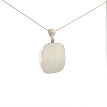 Rainbow Moonstone Pendant Necklace (M1089)