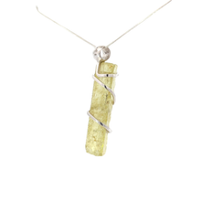 Heliodor Crystal Pendant Necklace (SE1139)