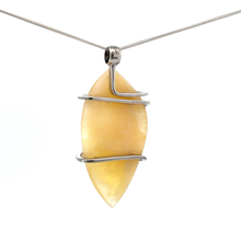 Orange Calcite Pendant Necklace (SE1718)