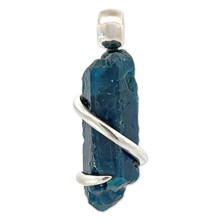 Blue Apatite Pendant Necklace (AE1011)