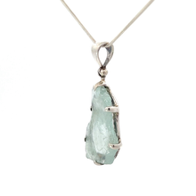 Aquamarine Crystal Pendant Neklace (FA1058)