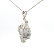 Quartz Crystal Carbon Pendant (FA2106)