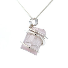 Pink Tourmaline Pendant Necklace (SE1308)