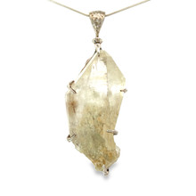 Tibetan Himalayan Quartz Pendant (SB1607)