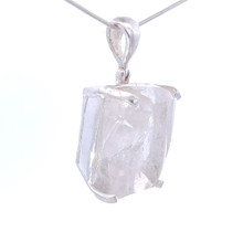 Manifestation Quartz Pendant (SE1210)