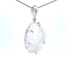Petalite Crystal Pendant Necklace (SB2709)