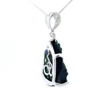 Uvarovite Pendant Necklace (AE1243)