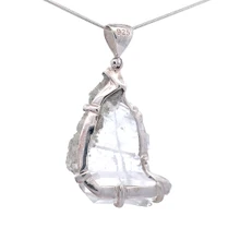 Faden Quartz Crystal Pendant (SB1686)