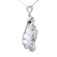 Faden Quartz Crystal Pendant (SB1686)