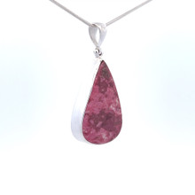Thulite Pendant Necklace (SE1332)