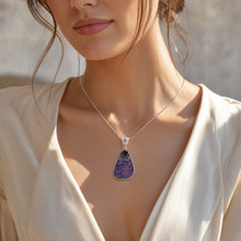 Sugilite Pendant Necklace (AE1019)