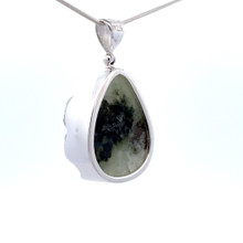 Prehnite Crystal Pendant Necklace (SB3415)