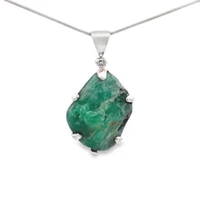 Emerald in Quartz Pendant Necklace (SB3149)