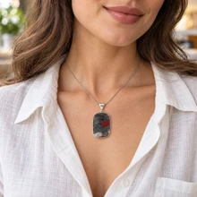 Bloodstone Pendant Necklace (SE1674)