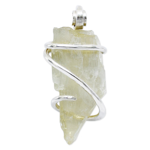 Hiddenite Crystal Pendant (M1256)