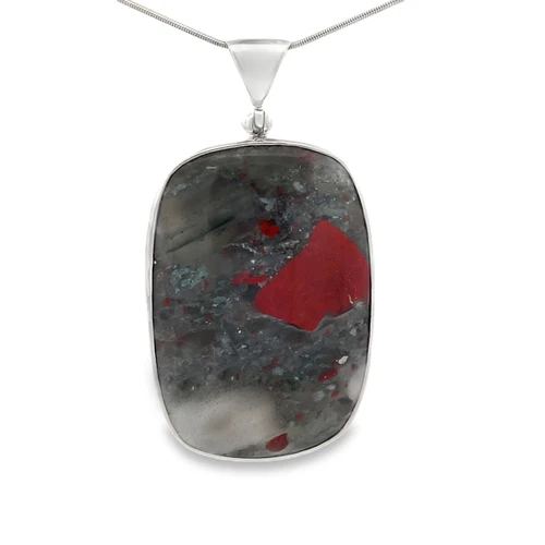 Bloodstone Pendant Necklace (SE1674)