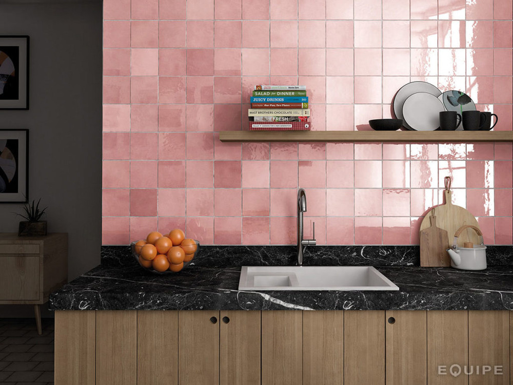 Sample of Onda Rose Handmade Style Tile 132x132mm