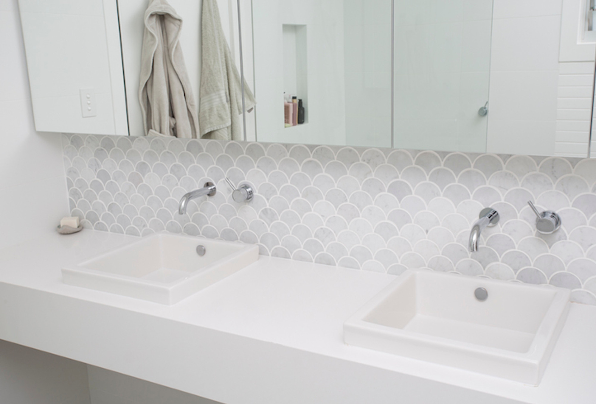picture Marble Fish Scale Tile Bathroom carrara marble fish scale mosaic honed finish
