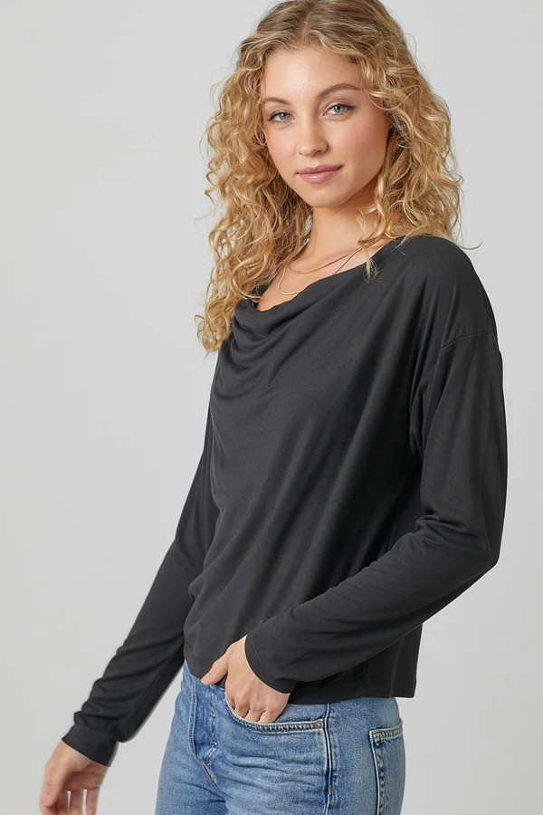 cute white long sleeve tops