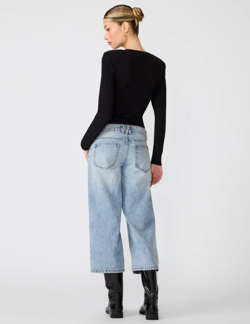 Seline Black Fitted Top