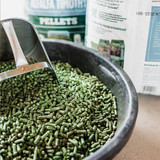 Standlee Premium Western Forage 40 Lb. Premium Alfalfa & Timothy Pellets 1575-30101-0-0 723415
