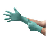 NeoPro® Powder-Free Neoprene Examination Gloves, Green, Medium NPG888M