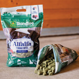 Standlee Premium Western Forage 5 Lb. Very Berry Flavored Alfalfa Forage Bites 1175-41012-0-0 728450