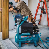 Makita Big Bore 2.6 Gal. Portable 130 psi Air Compressor MAC700 352886
