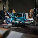 Makita 18-Volt LXT Lithium-Ion Cordless Grease Gun (Tool Only) XPG01Z 340135