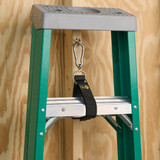 Wrap-It Storage Hook 'n Hang 18 In. x 1.5 In. Hanging Cinch Strap with Carabiner 100-HNH-18BL 515753