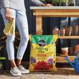 Miracle-Gro 1 Cu. Ft. Potting Mix