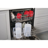 Rubbermaid 2 Qt. Simply Pour Plastic Pitcher with Multi-Function Lid 2122587 624780