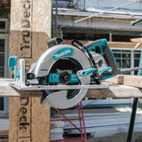 Makita 7-1-4 In. 15-Amp Magnesium Worm Drive Circular Saw 5377MG 302432