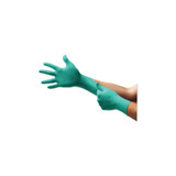 92-600 Nitrile Powder-Free Disposable Gloves, Smooth, 4.9 mil Palm/5.5 mil Fingers, Small, Green