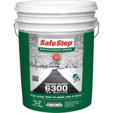 Safe Step Enviro-Blend 6300 40 Lb. Ice Melt Pellets 3101824