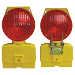 Cortina Safety Products Solar Barricade Light,LED,Red/Yellow 03-10-RSBLG