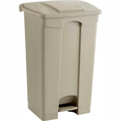 Safco Plastic Step-On Receptacle- 23 Gallon Beige - 9923TN