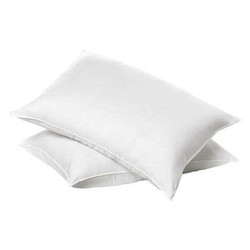 Basics Pillow,30"L,Queen,25 oz.,PK10 5013811