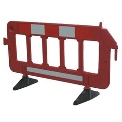 Sim Supply Barrier Guard,HDPE,77-1/2x39-3/4,Red  19N882