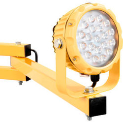 Global Industrial LED Dock Light 40"" Arm 30W 3000 Lumens 5000K On/Off Switch 9'
