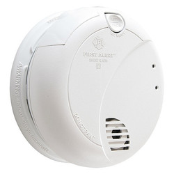 First Alert Smoke Alarm,9V,Alkaline,Photoelectric 7010B