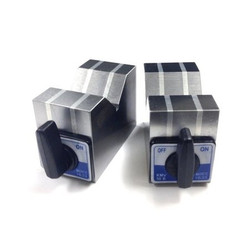 Hhip Aluminum Cast Magnetic V-Block Set 4X2X6 3402-0902