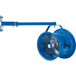 Global Industrial 18"" High Velocity Fan Dock Truck Mount 7700 CFM 1/2 HP 115V