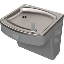 Acorn Controls Single Drinkng Ftn,D 18 1/2in,W 18 1/2in A171108F-UG