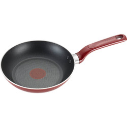 Excite 12 In. Red Non-Stick Fry Pan B0390764