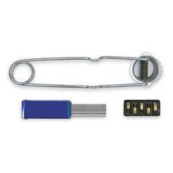 Manufacturer Varies GGS Single Flint Lighter & Cleaner Kit 2CYX7